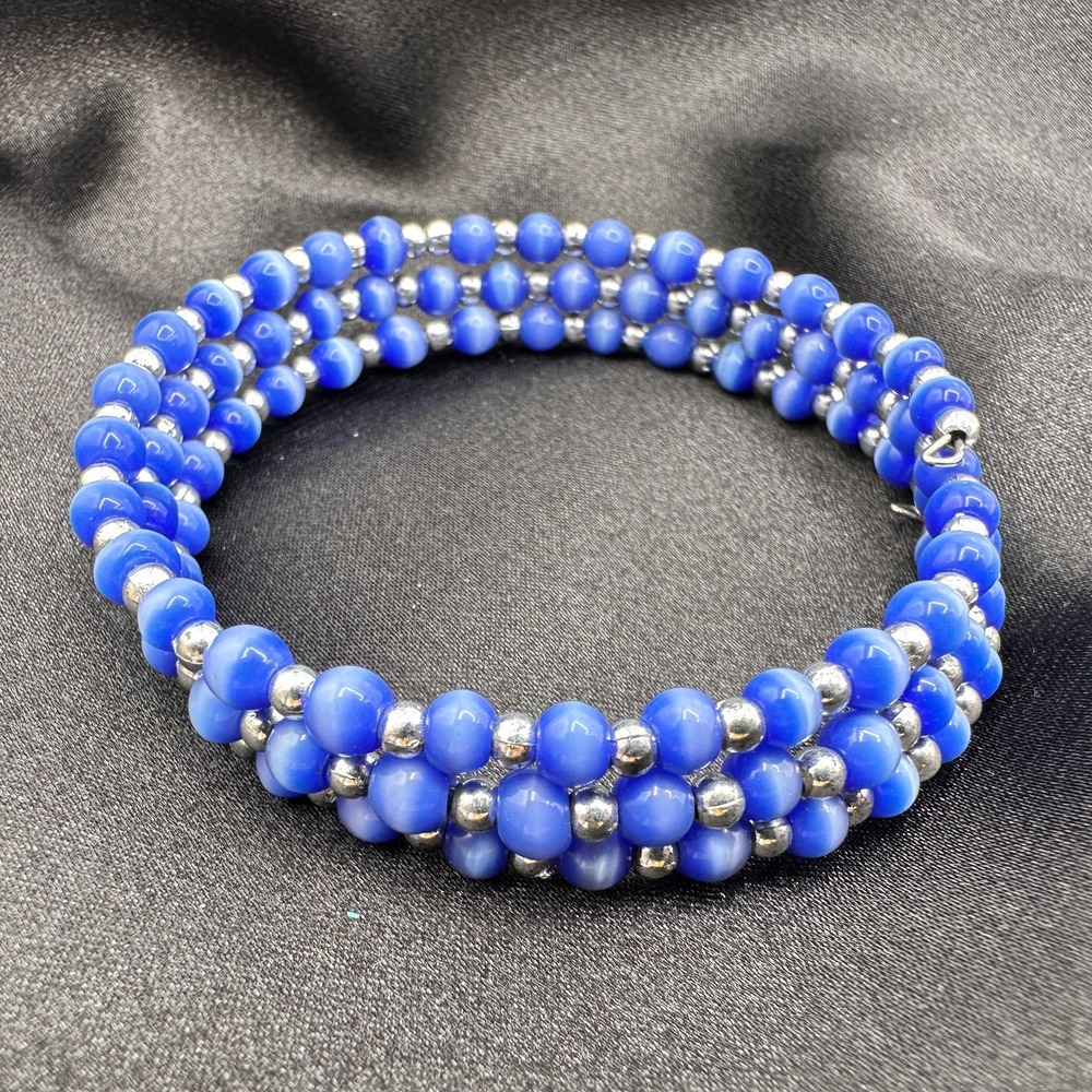 Vintage 90s Blue Glass Bead Coil Bracelet Silver Tone Boho Jewelry
